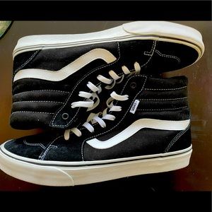 Mens 11 Sk8 High Top Vans
